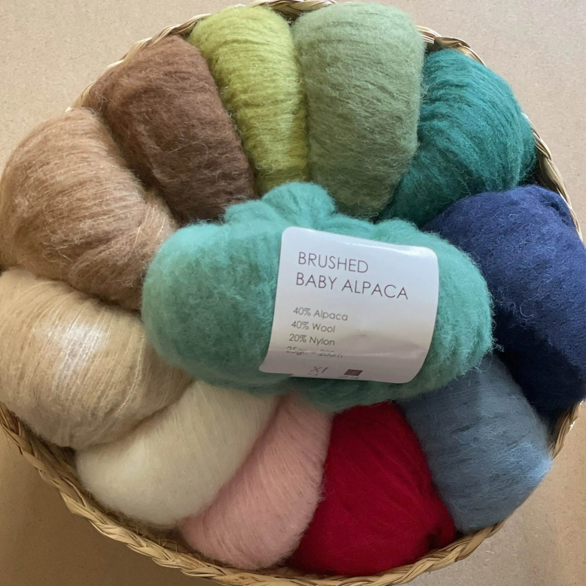 Hjertegarn Brushed Baby Alpaca – Børstet alpaca- og uldgarn 25 g / 200 m