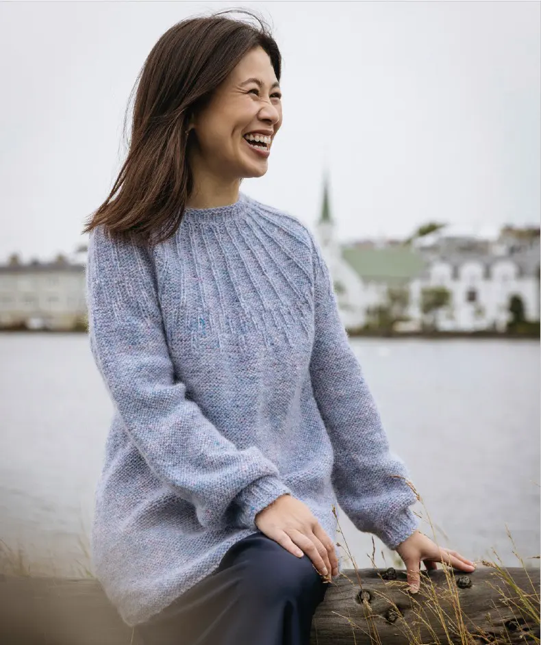 Strikkeopskrift – “Ising” Sweater/Bluse 44-23 – Strikkes i “Lettlopi” (Sendes straks)
