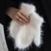 StrikkeKit “Fuzzy Vanter / Luffer” – Ultra bløde, varme og elegante. (Garn+ Opskrift)