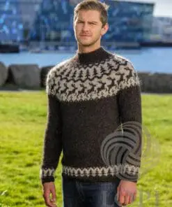 Strikkeopskrift – Sweater “Rensdyr” (Unisex) 36-05 Lettlopi (Sendes straks)