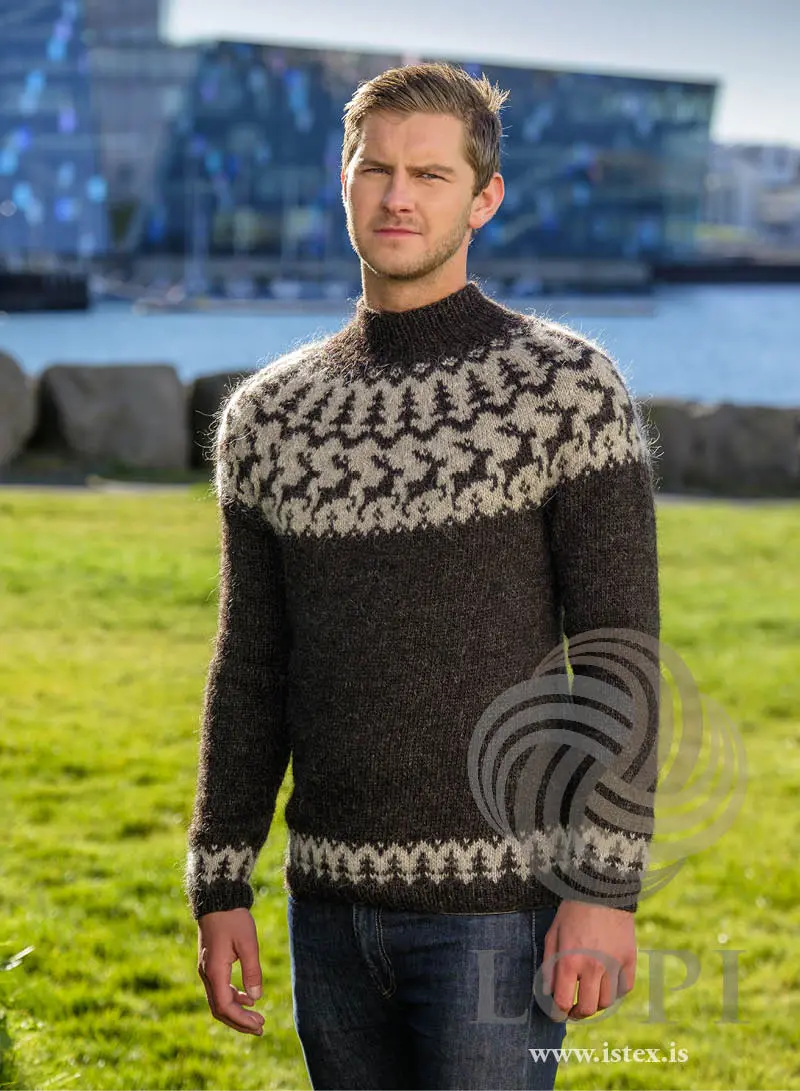 Strikkeopskrift – Sweater “Rensdyr” (Unisex) 36-05 Lettlopi (Sendes straks)