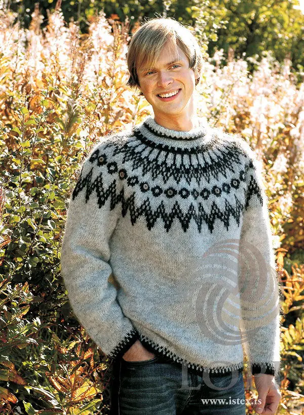 Islandsk Sweater Hringur. Køb opskrift og garn på NemHjem.dk til bedste pris.