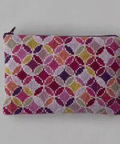 Baldyre Broderikit Clutch “Adele”. Komplet broderikit til unik Clutch. Dansk Design