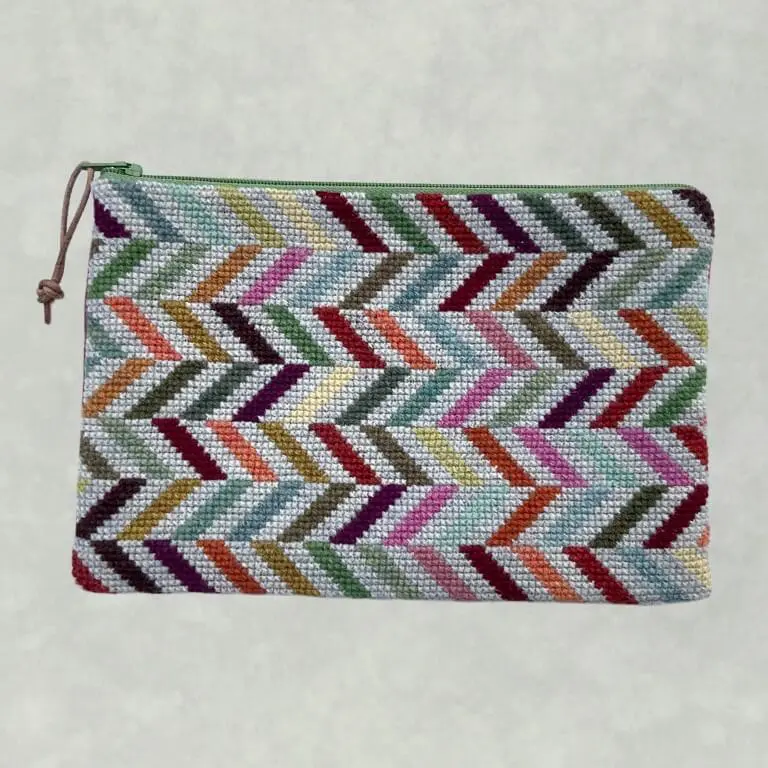 Baldyre Broderikit Clutch “Lucia”. Komplet broderikit til unik Clutch. Dansk Design