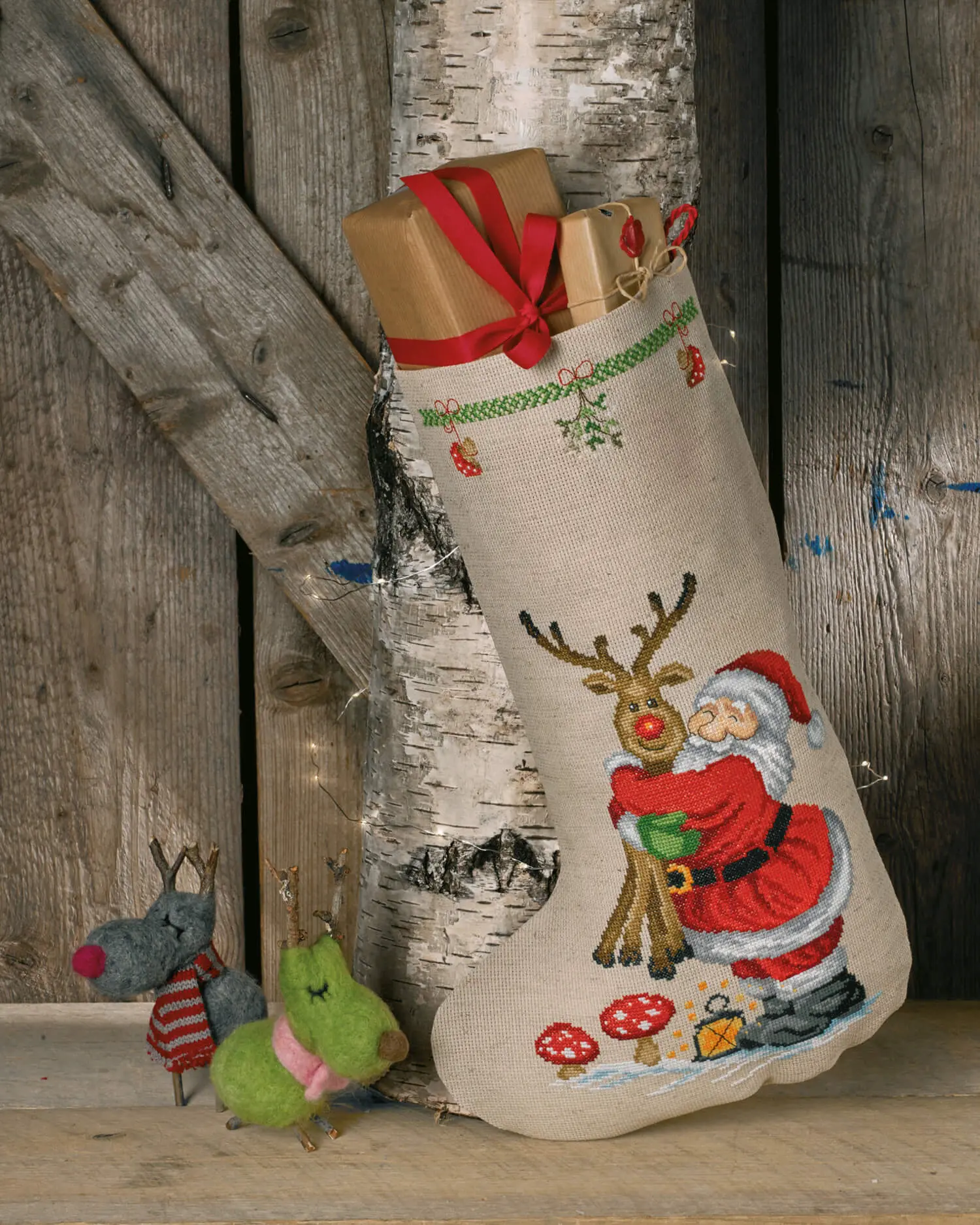 Broderikit Julemand og Rudolf Julesok 28x44cm – Julebroderi