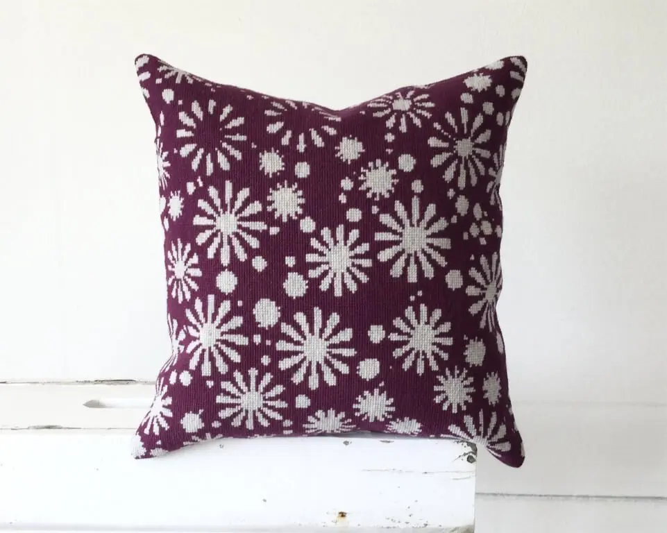 Baldyre Stjernedrys pude Broderikit – Dansk design 40×40 cm.