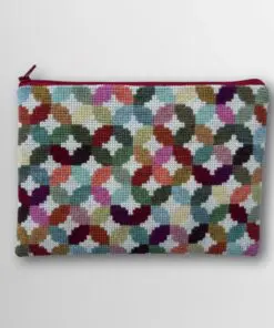 Baldyre Broderikit Clutch “Elvira” – Farverig grafisk clutch | Dansk design
