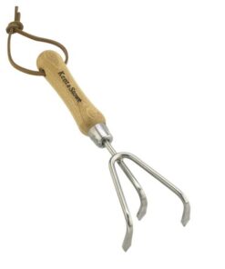 Kultivator – Enhåndskultivator i rustfri stål med træhåndtag – Kent & Stowe