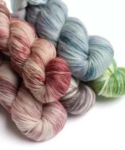 Hjertegarn Armonia Handdyed – 75% superfine superwash Merinould og 25% Nylon