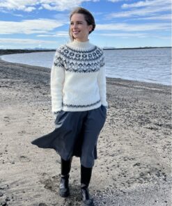 StrikkeKit Islandsk Dame Sweater “Gjoef” 3 farver – Størrelse 3XL