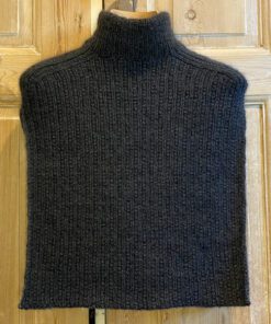 Rachels Poncho strikkeopskrift – Hjerte Fine og Silk Kid Mohair fra Hjertegarn