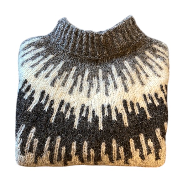 Søster Elise Sweater Strikkeopskrift – Børstet uld fra Hjertegarn