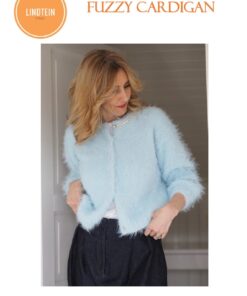 StrikkeKit “Fuzzy Cardigan” (Opskrift + Garn) – Ultra blød og elegant – Størrelse XL