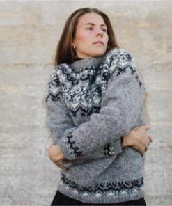 StrikkeKit - Islandsk Damesweater "Fræ" _ FRA KUN 479,- KR.