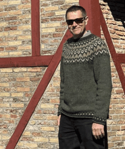 StrikkeKit – Islandsk sweater “Riddari 28-3” Str. XS  Strikkes i “Lettlopi”