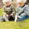 Strikkeopskrift – Islandsk Børnesweater og hue “Kambur” 28-15+16 (“Lettlopi”)