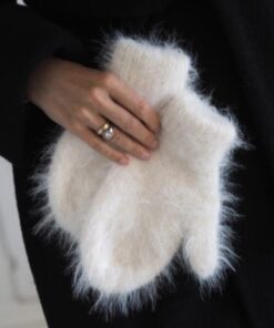 StrikkeKit "Fuzzy Luffer" - KUN 175 KR.