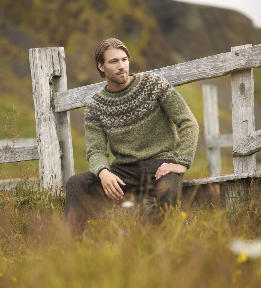 Strikkeopskrift – Sweater “Vængjatök” 40-16 – “Lettlopi” (Sendes straks)