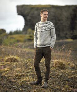 Strikkeopskrift – Sweater “Vængjatök” 40-16 – “Lettlopi” (Sendes straks)