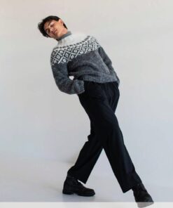 Strikkeopskrift – Islandsk sweater “Hashtag” 42-01 “Plötulopi” (Sendes straks)
