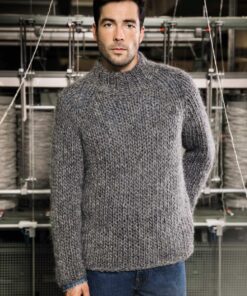 Strikkeopskrift – Sweater “Skrida” 41-16 Varm, tyk men let “Jöklalopi” (Sendes straks)
