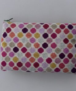 Baldyre Clutch Aida – Komplet broderikit til Clutch med grafisk mønster.