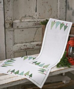 Broderikit Juleløber “Juletræer på række” 28x74cm – Julebroderi