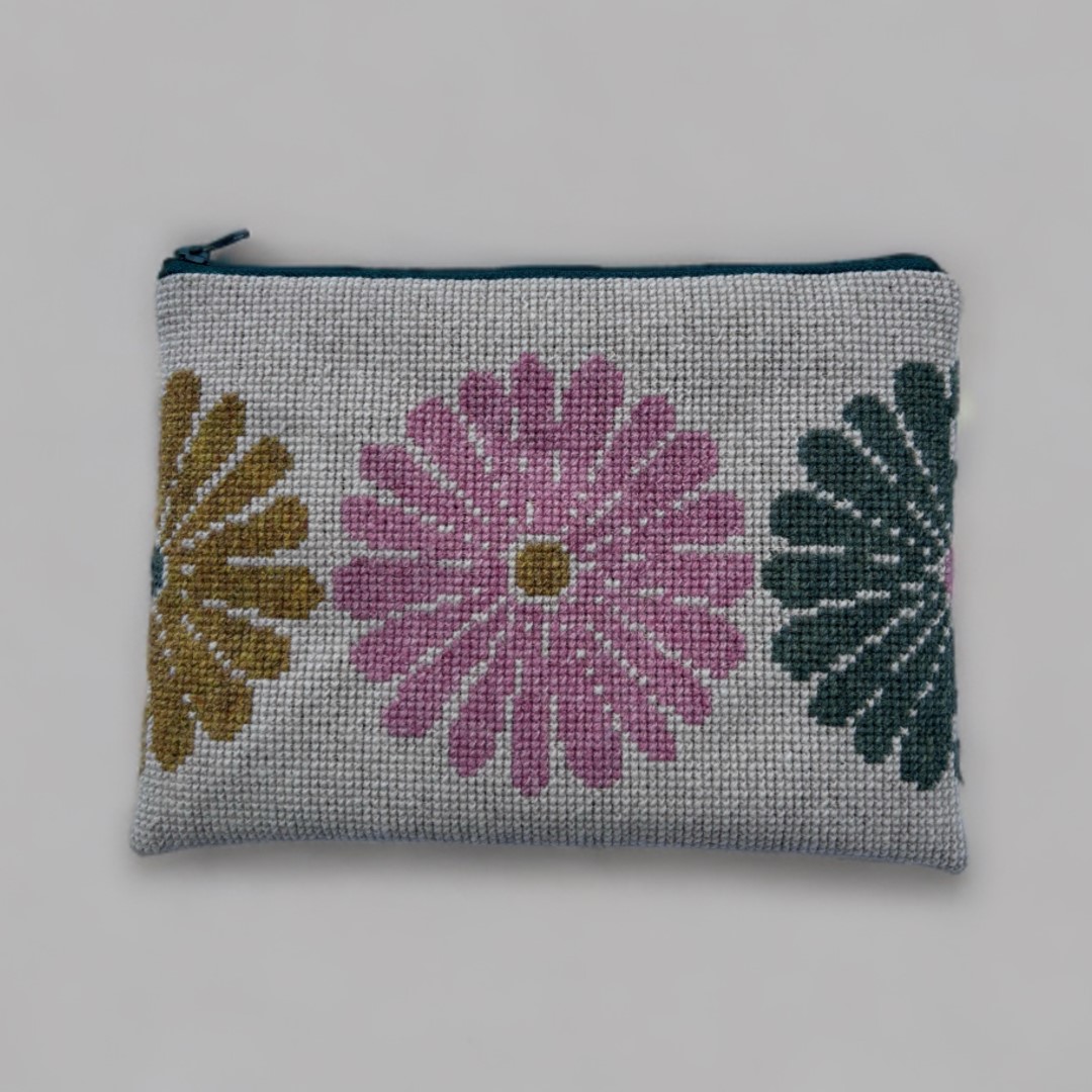 Broderikit Clutch Tokyo – Baldyre | DIY Taske med Broderi