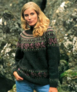 Strikkekit Sweater med rosenbort L/XL | Ístex Léttlopi Garn + Opskrift