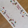 Pomp Stitch Happy Birthday Løber 2035-DK – Fødselsdagsløber Broderikit 30 x 100 cm